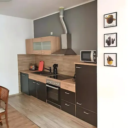 Geraeumige Moderne 3 Raumwohnung Dohna Exterior foto
